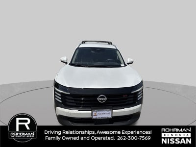 2025 Nissan Kicks SR
