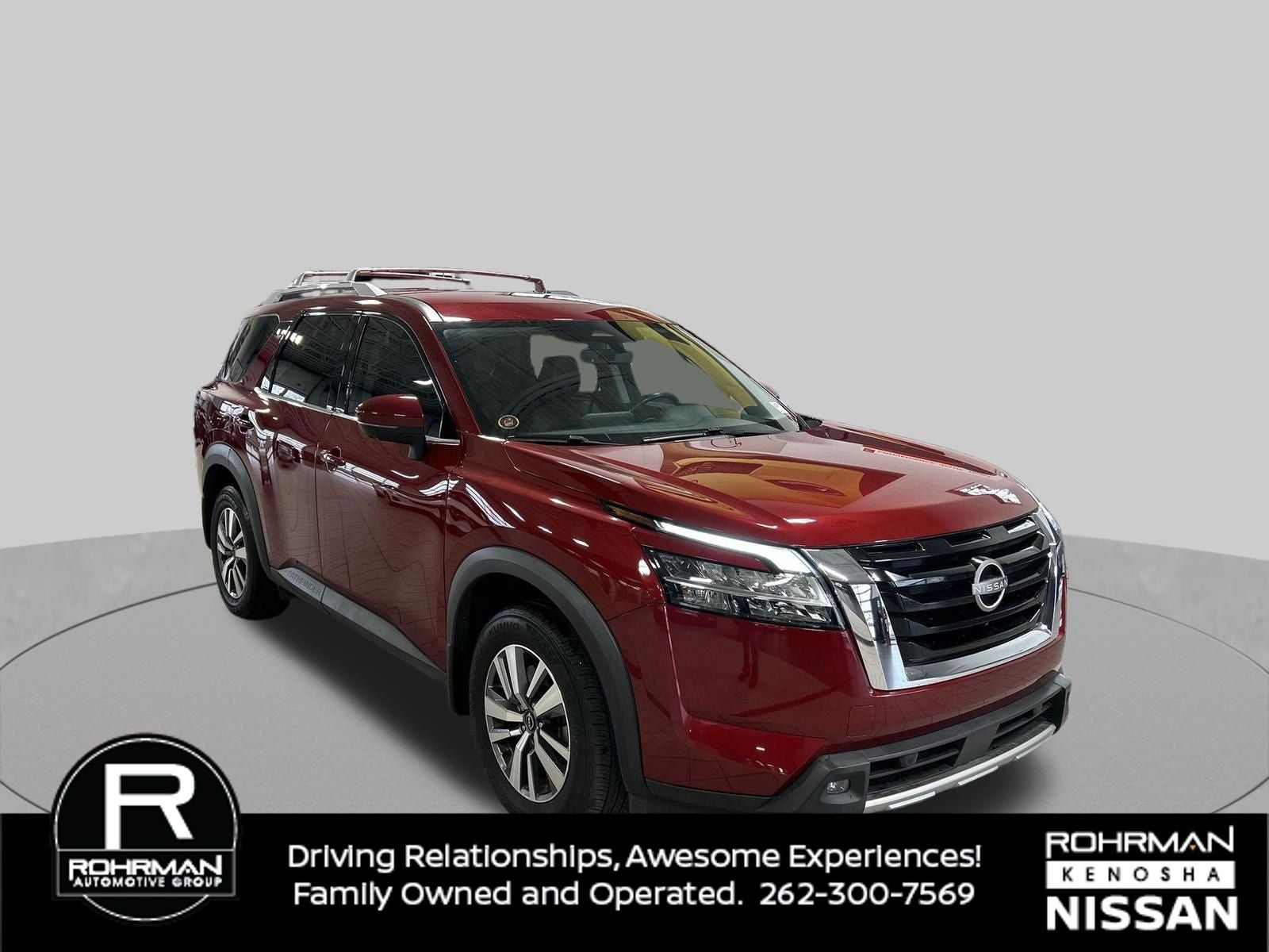2023 Nissan Pathfinder SL