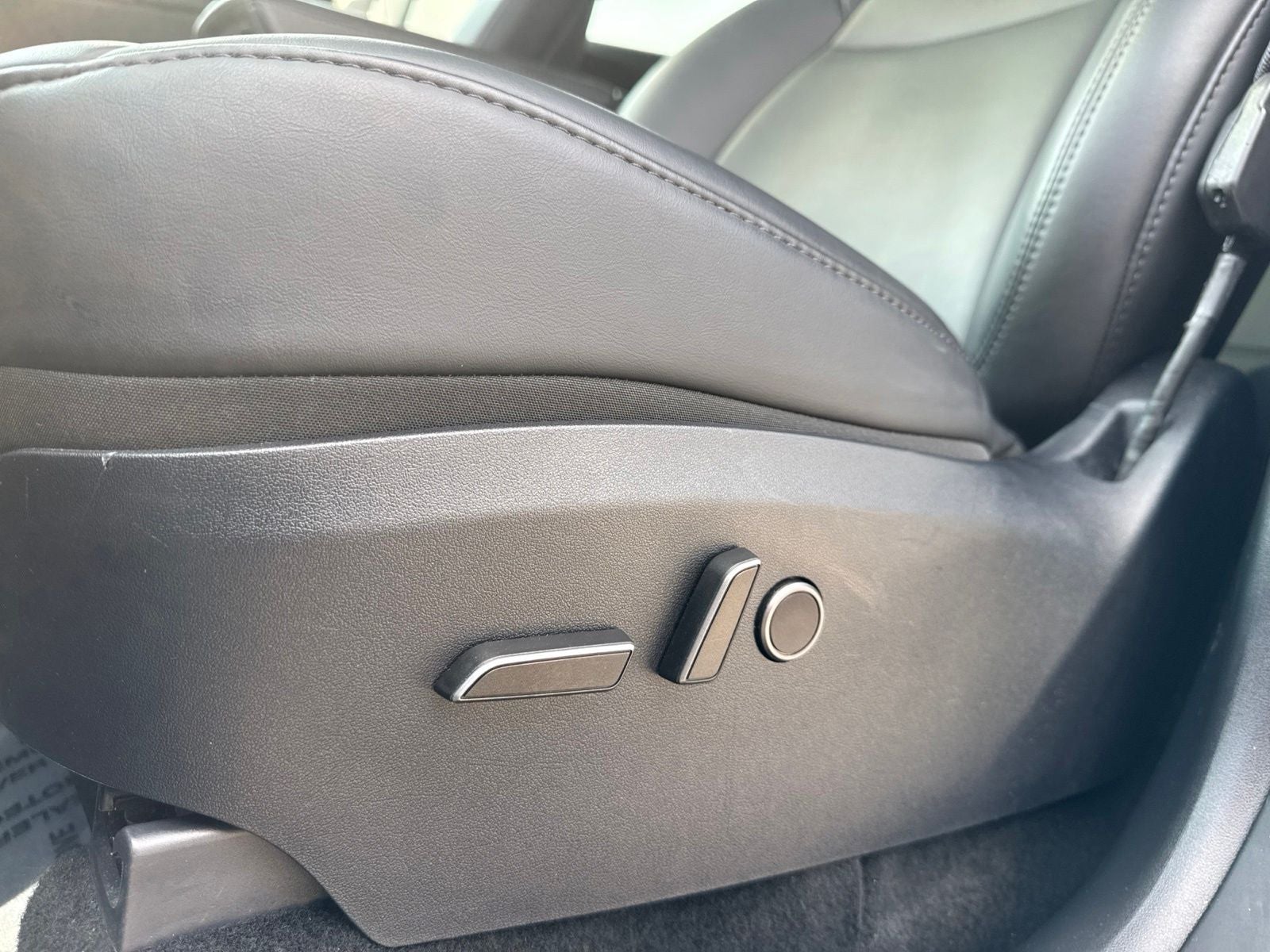 2024 Tesla Model Y Standard Range
