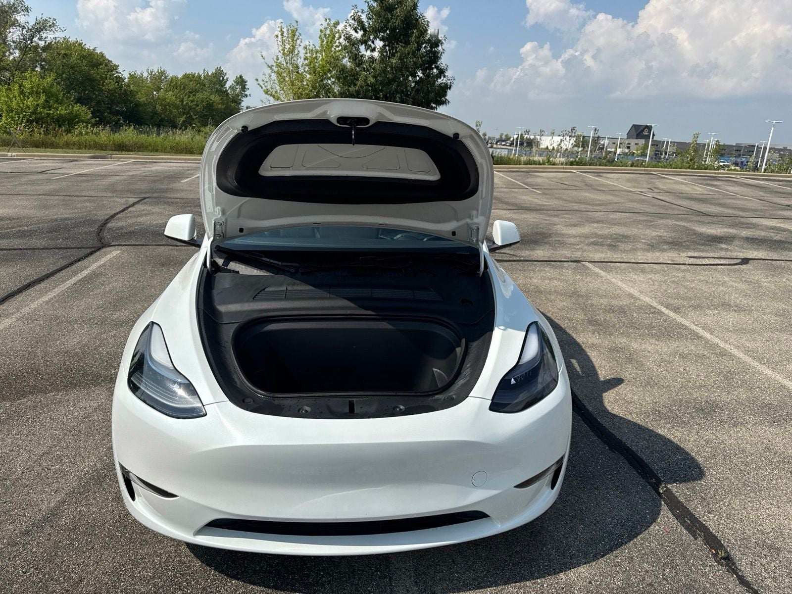 2024 Tesla Model Y Standard Range