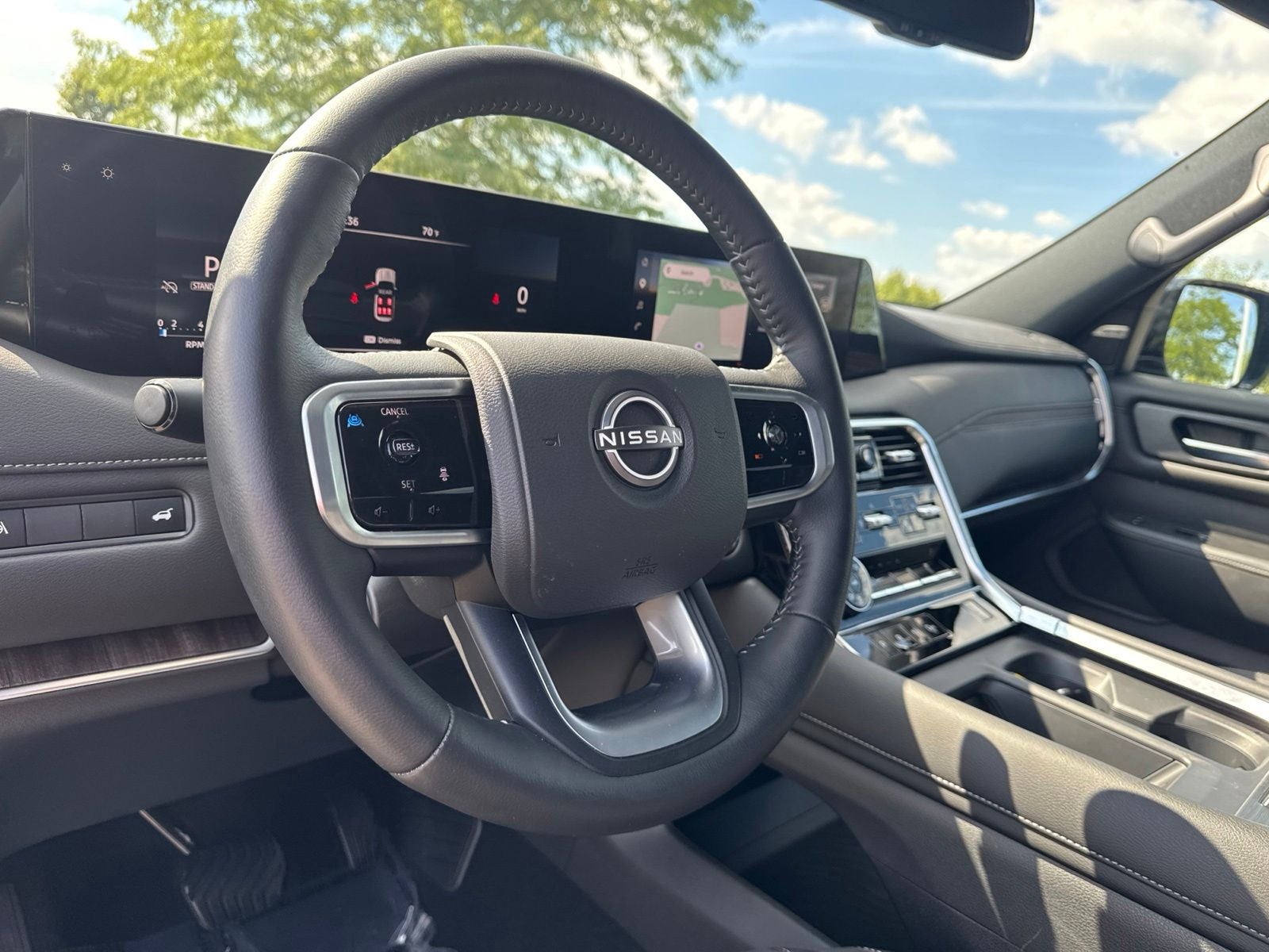 2025 Nissan Armada SL