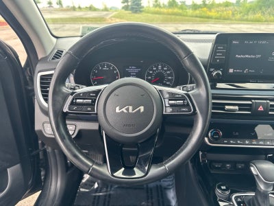 2023 Kia Seltos S