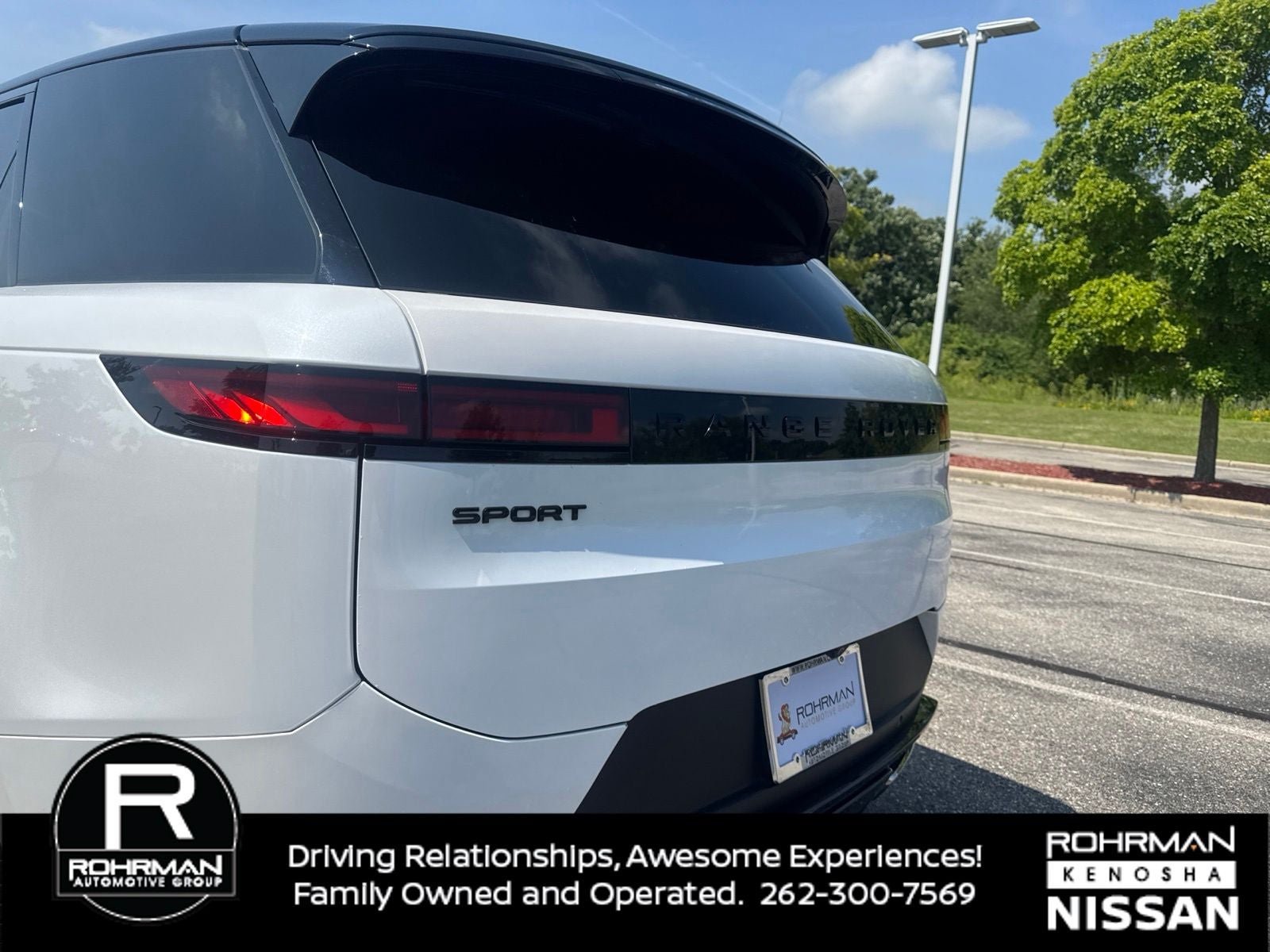 2024 Land Rover Range Rover Sport SE