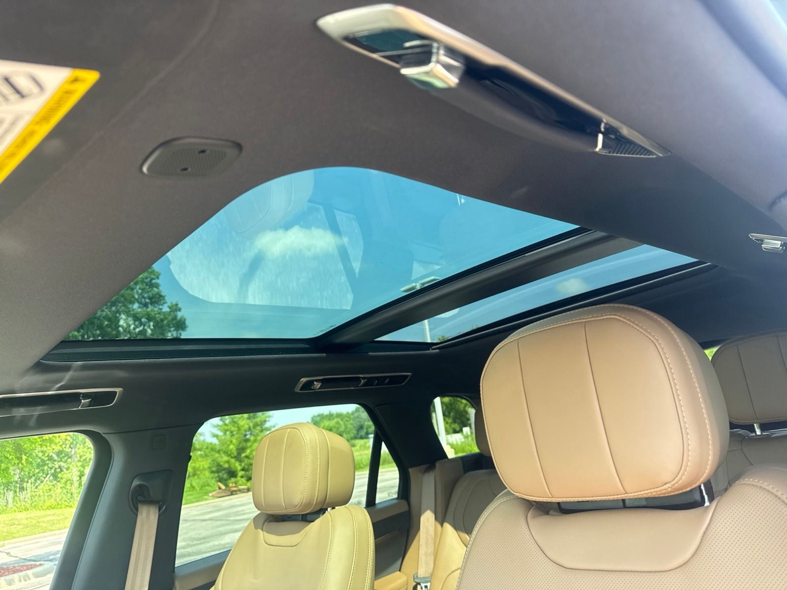 2024 Land Rover Range Rover Sport SE