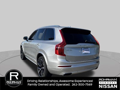 2021 Volvo XC90 T6 Momentum