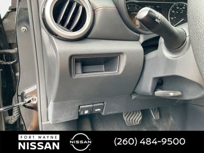 2024 Nissan Versa 1.6 SR