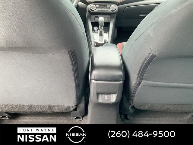 2024 Nissan Versa 1.6 SR