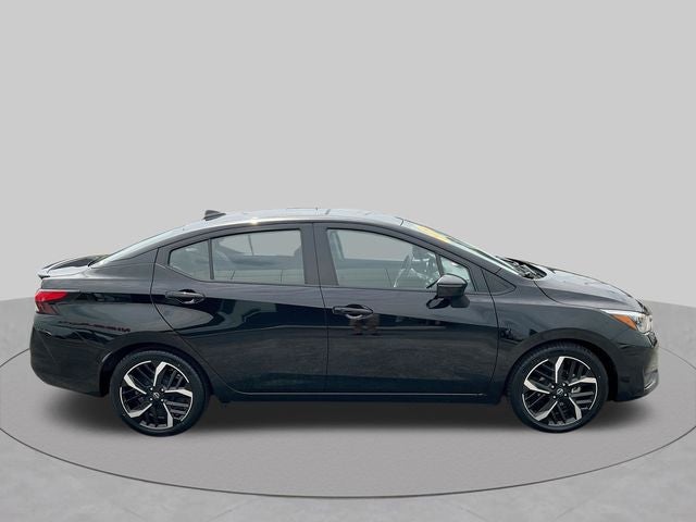 2024 Nissan Versa 1.6 SR