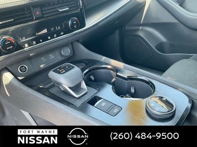 2022 Nissan Rogue SV