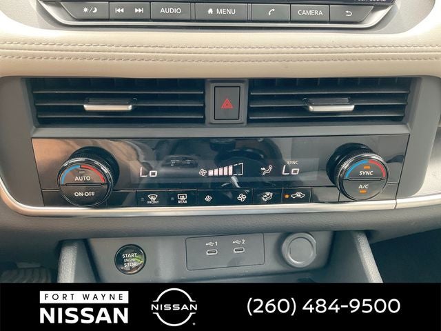 2025 Nissan Rogue SV