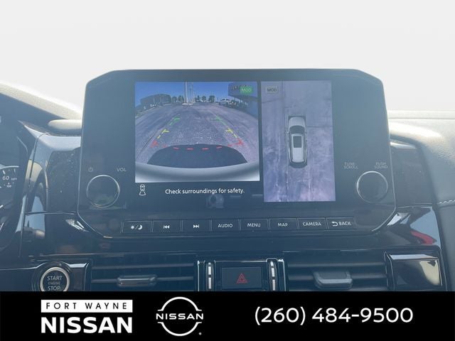 2024 Nissan Pathfinder SL