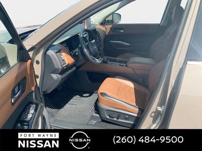 2025 Nissan Pathfinder Platinum