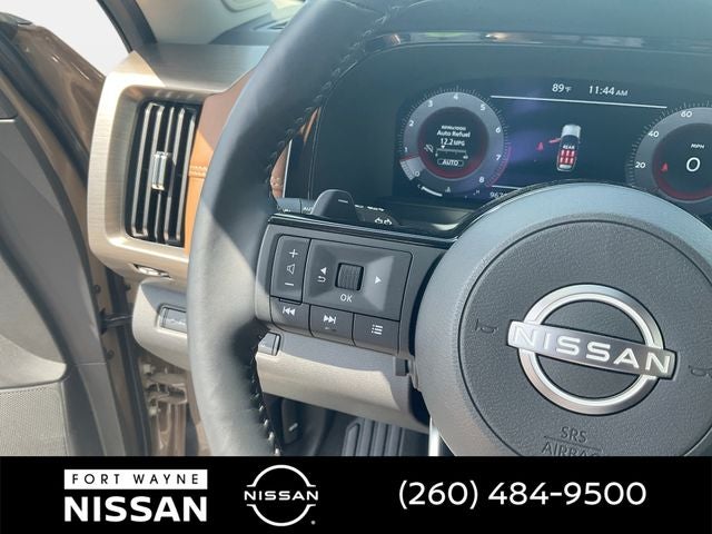 2025 Nissan Pathfinder Platinum
