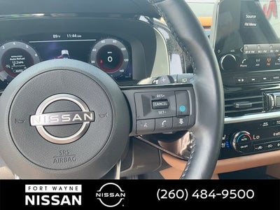 2025 Nissan Pathfinder Platinum