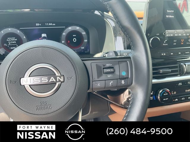 2025 Nissan Pathfinder Platinum