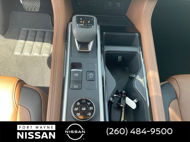 2025 Nissan Pathfinder Platinum