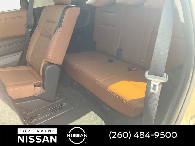 2025 Nissan Pathfinder Platinum