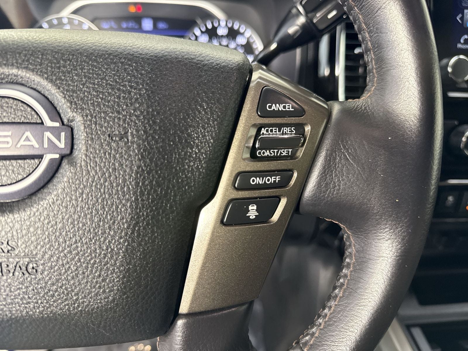2023 Nissan Titan Platinum Reserve