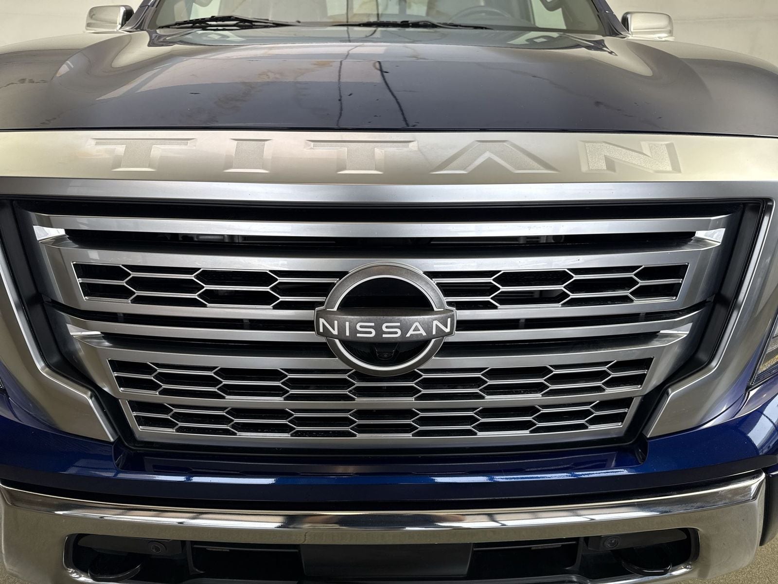 2023 Nissan Titan Platinum Reserve
