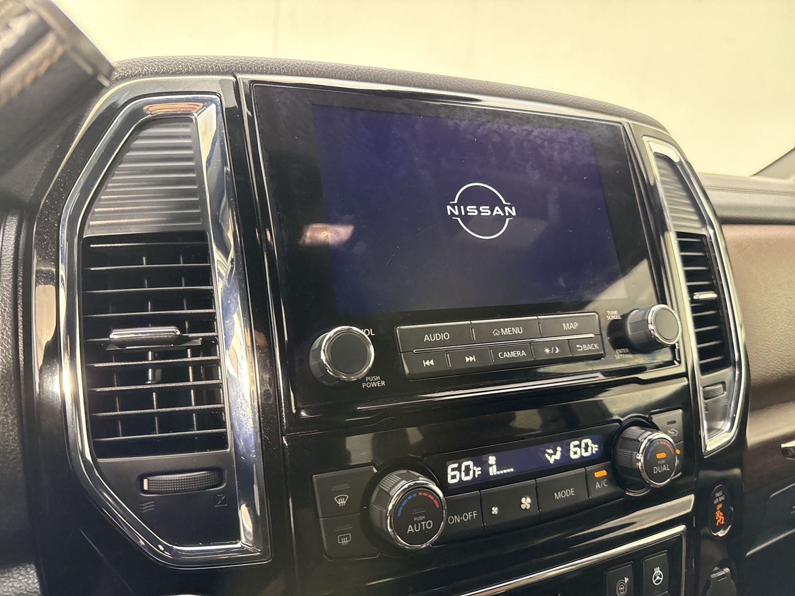 2023 Nissan Titan Platinum Reserve