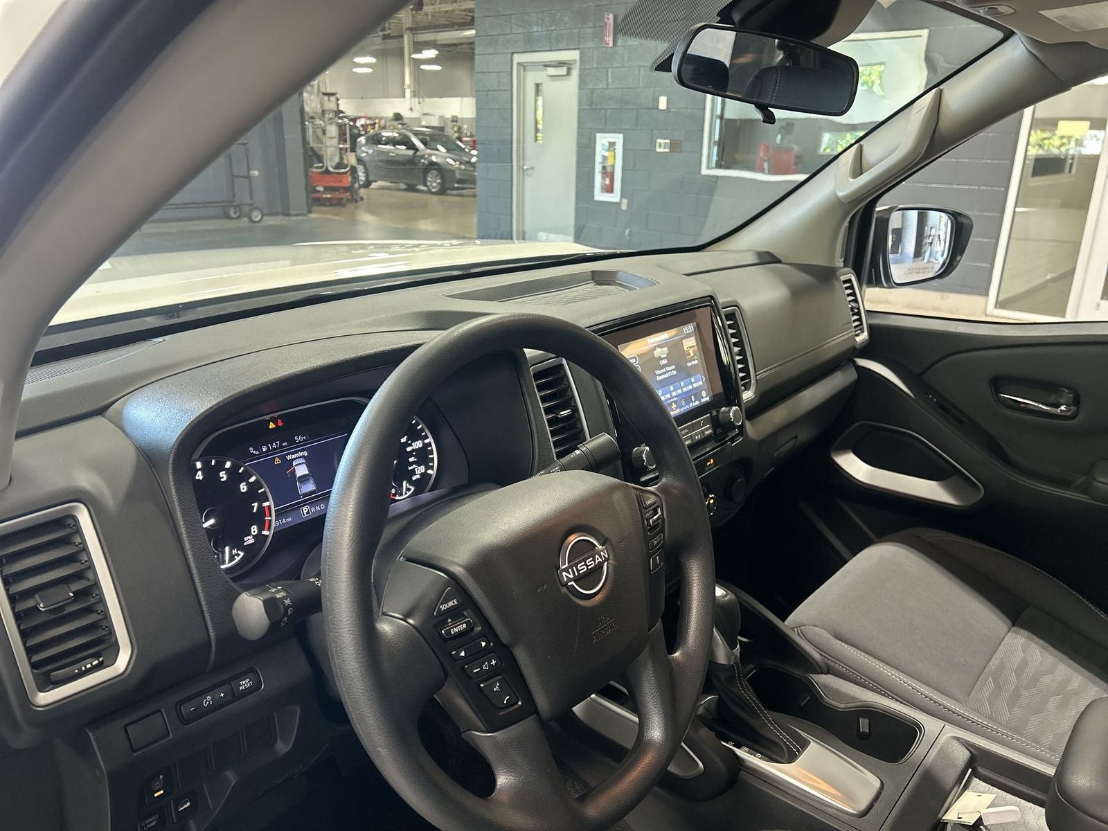 2024 Nissan Frontier SV