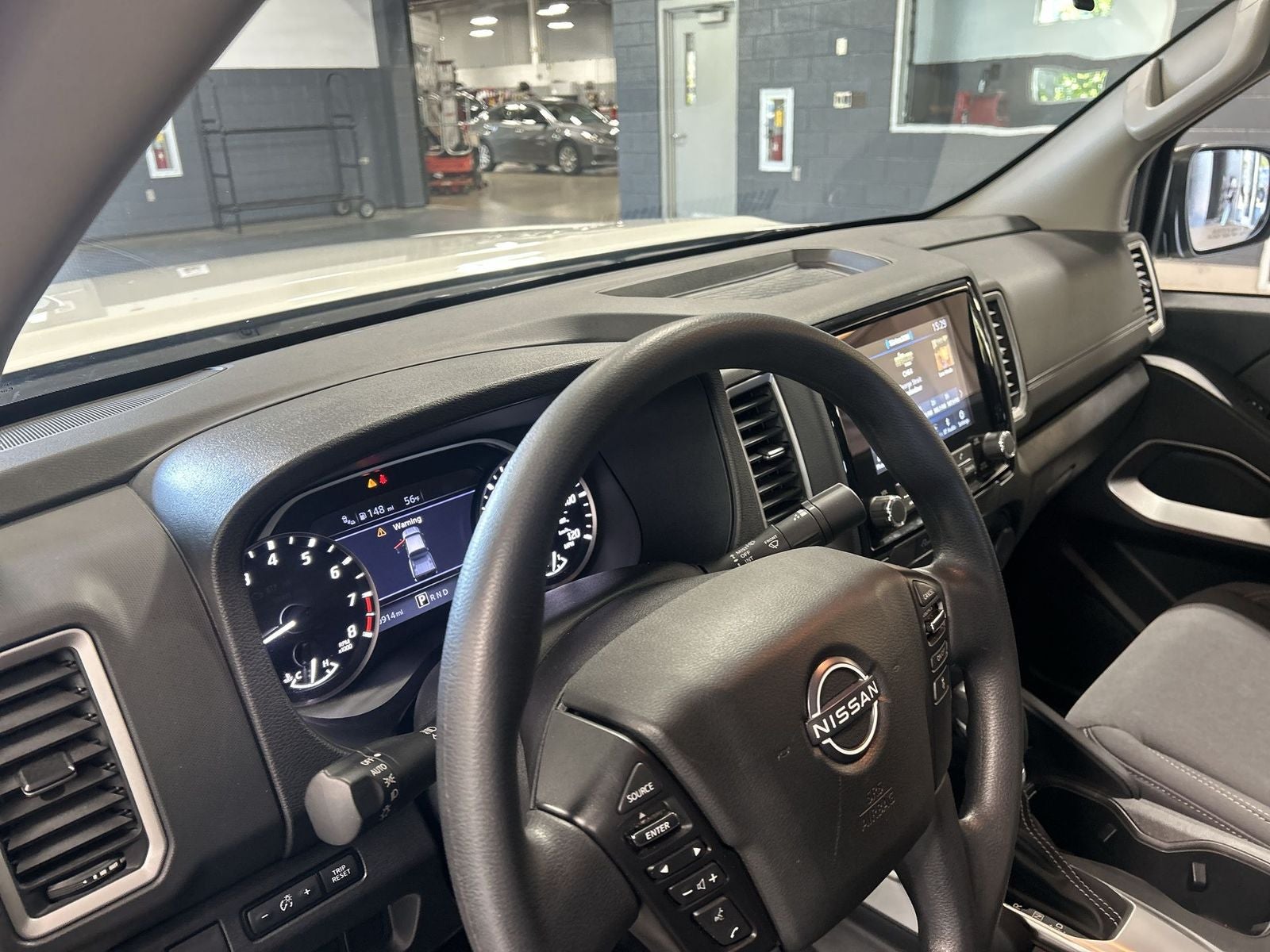 2024 Nissan Frontier SV