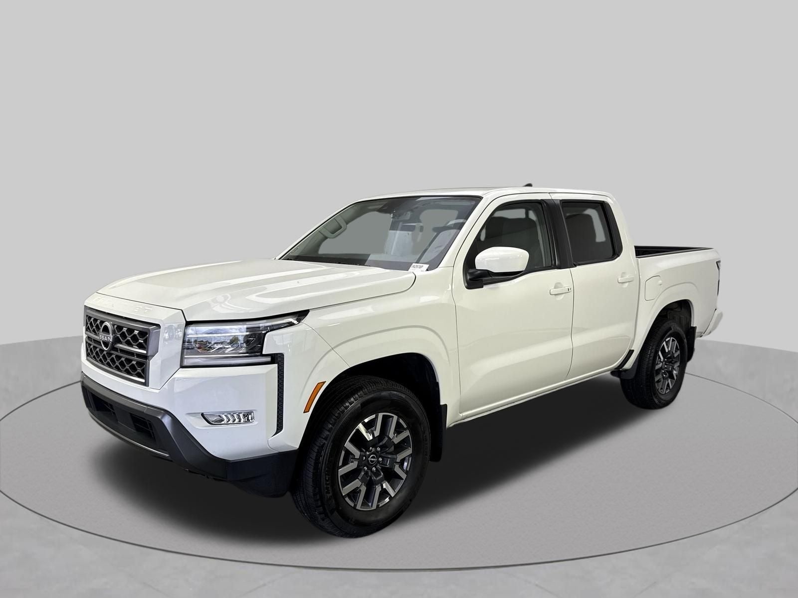 2024 Nissan Frontier SL