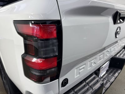 2024 Nissan Frontier SL