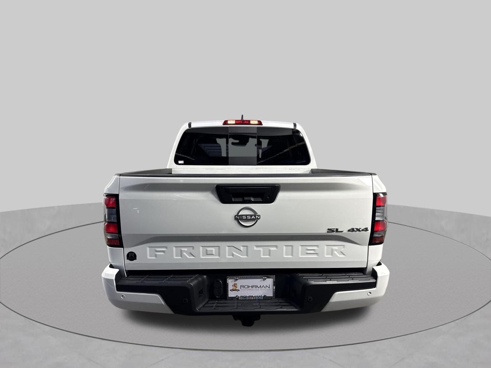 2024 Nissan Frontier SL