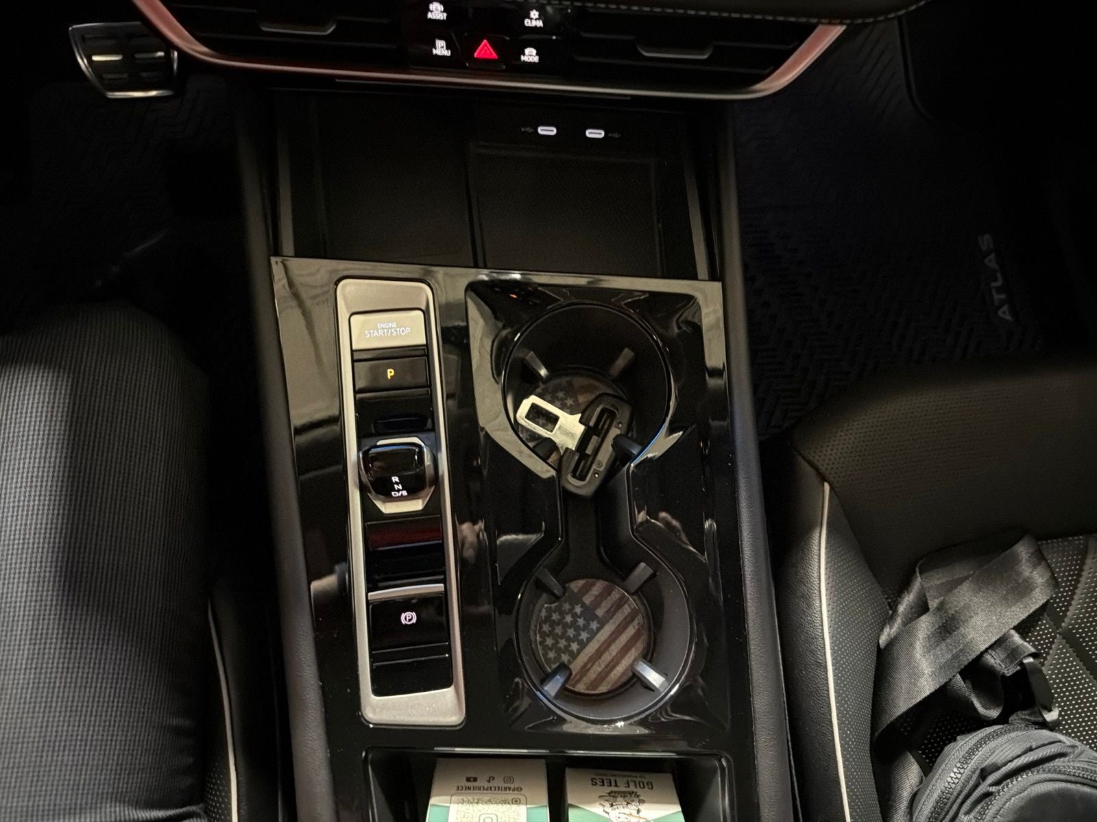 2024 Volkswagen Atlas 2.0T SEL Premium R-Line