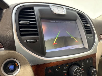 2011 Chrysler 300C Base