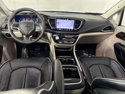 2023 Chrysler Pacifica Hybrid Limited