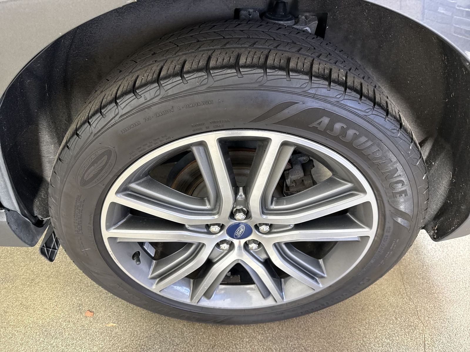 2020 Ford Edge Titanium