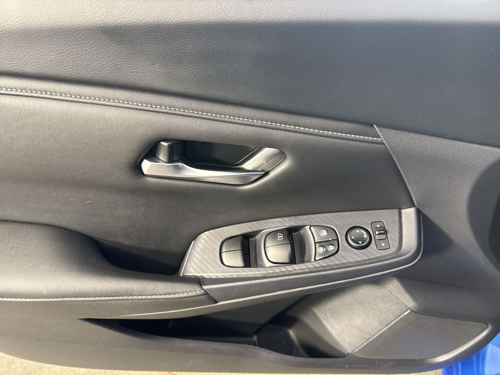 2023 Nissan Sentra SV sv