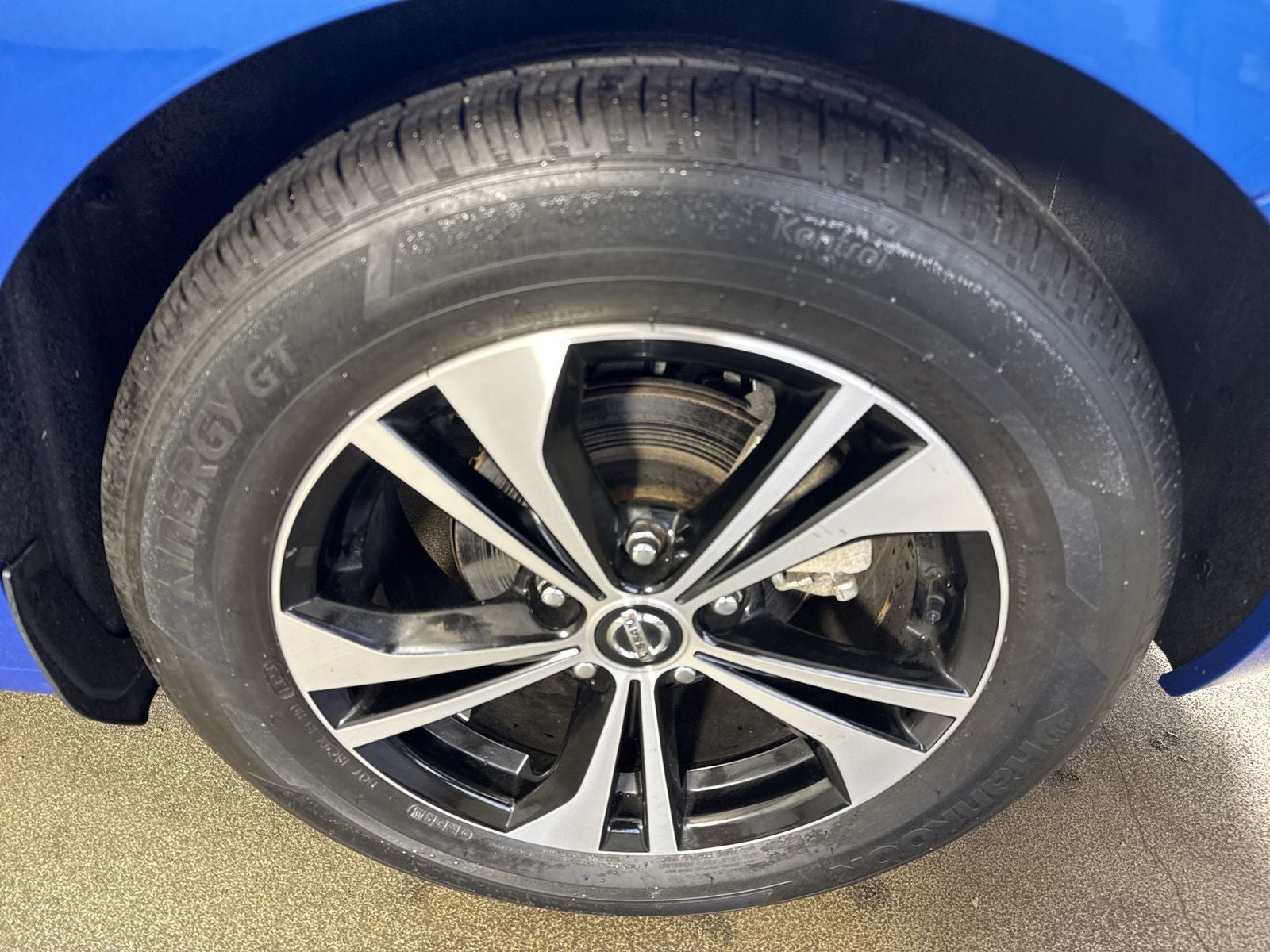 2023 Nissan Sentra SV sv