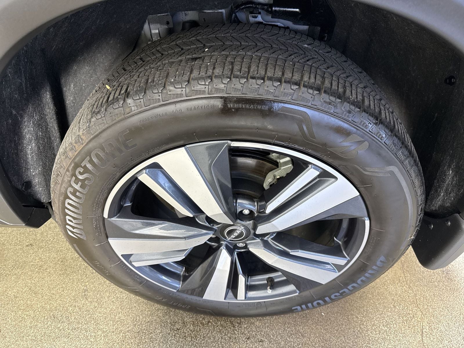 2024 Nissan Rogue SL