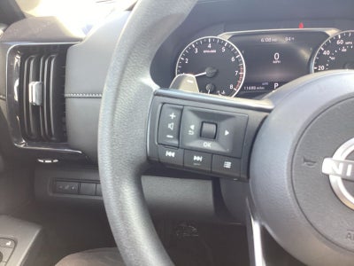 2024 Nissan Pathfinder S