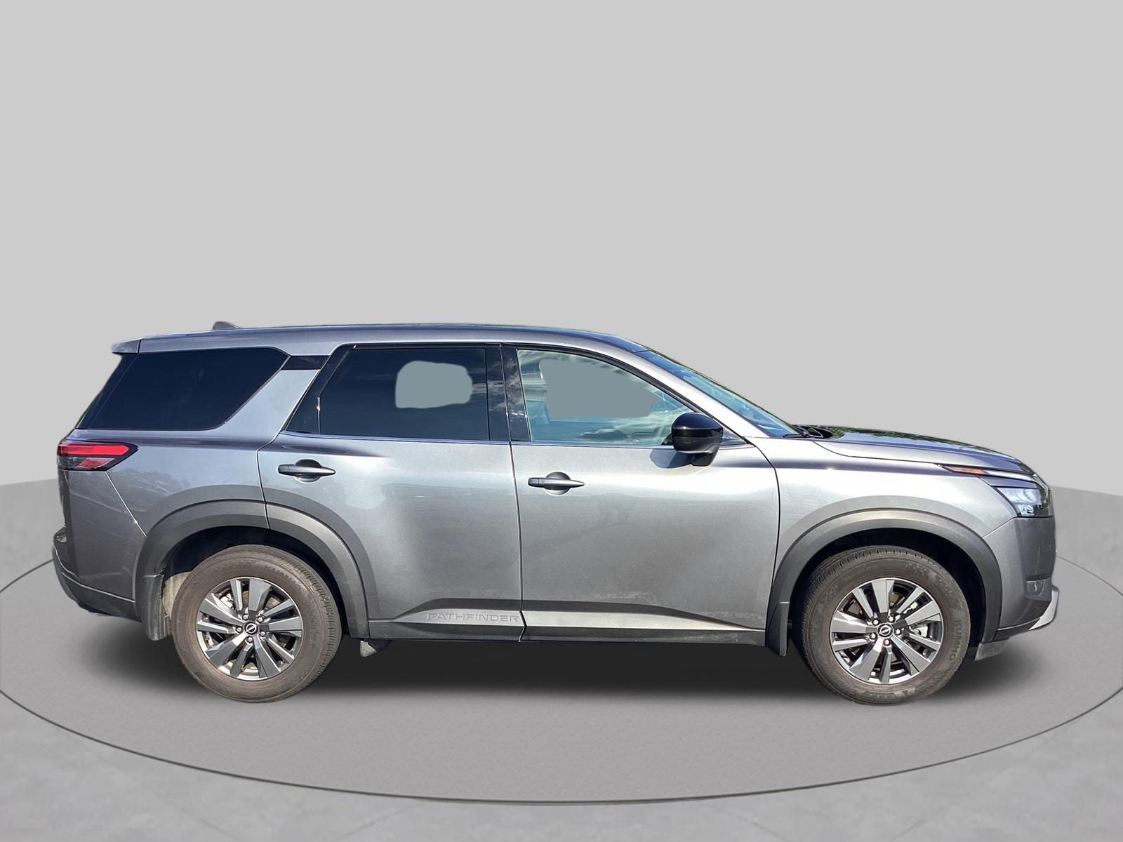 2024 Nissan Pathfinder S