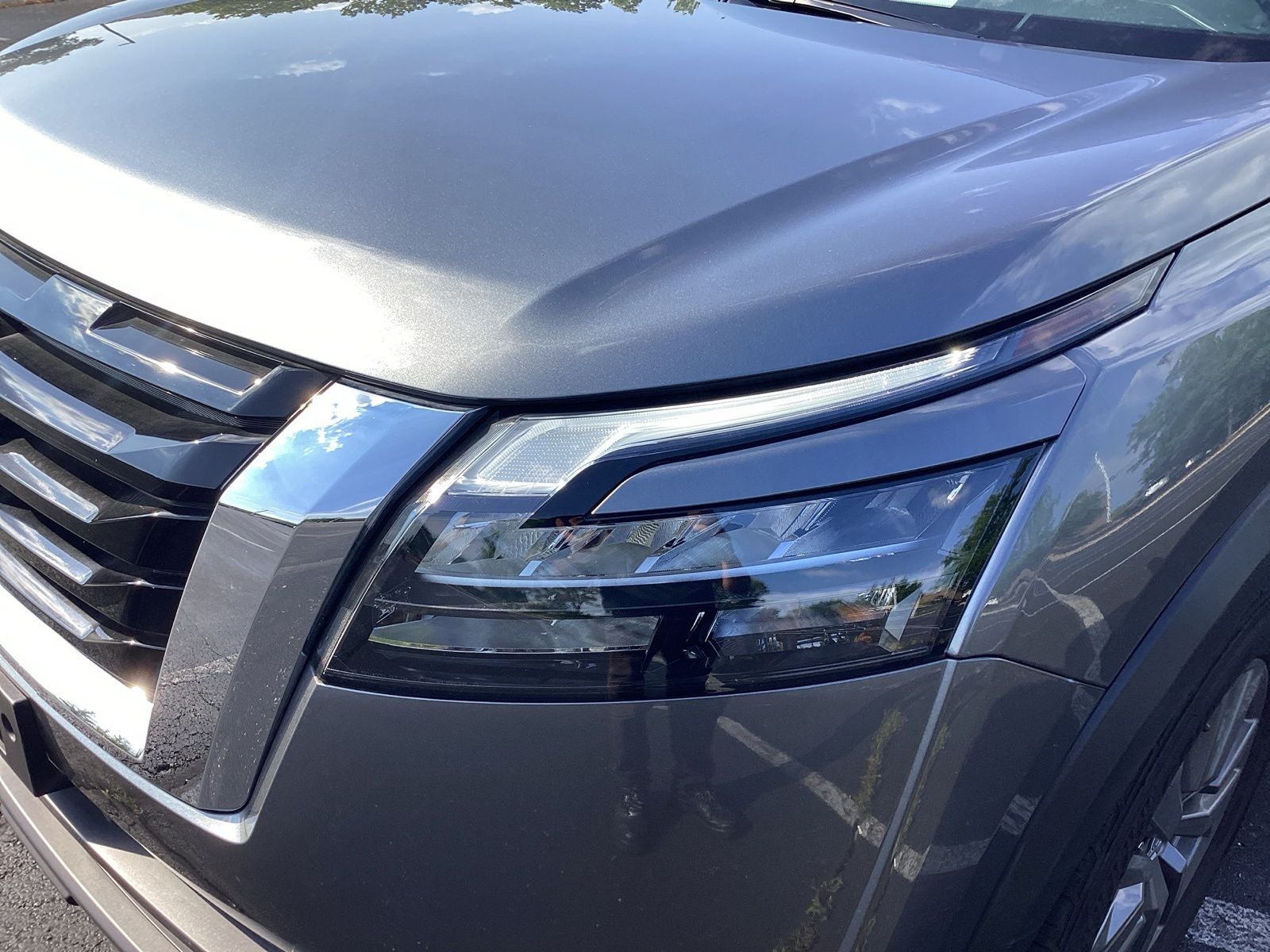 2024 Nissan Pathfinder S
