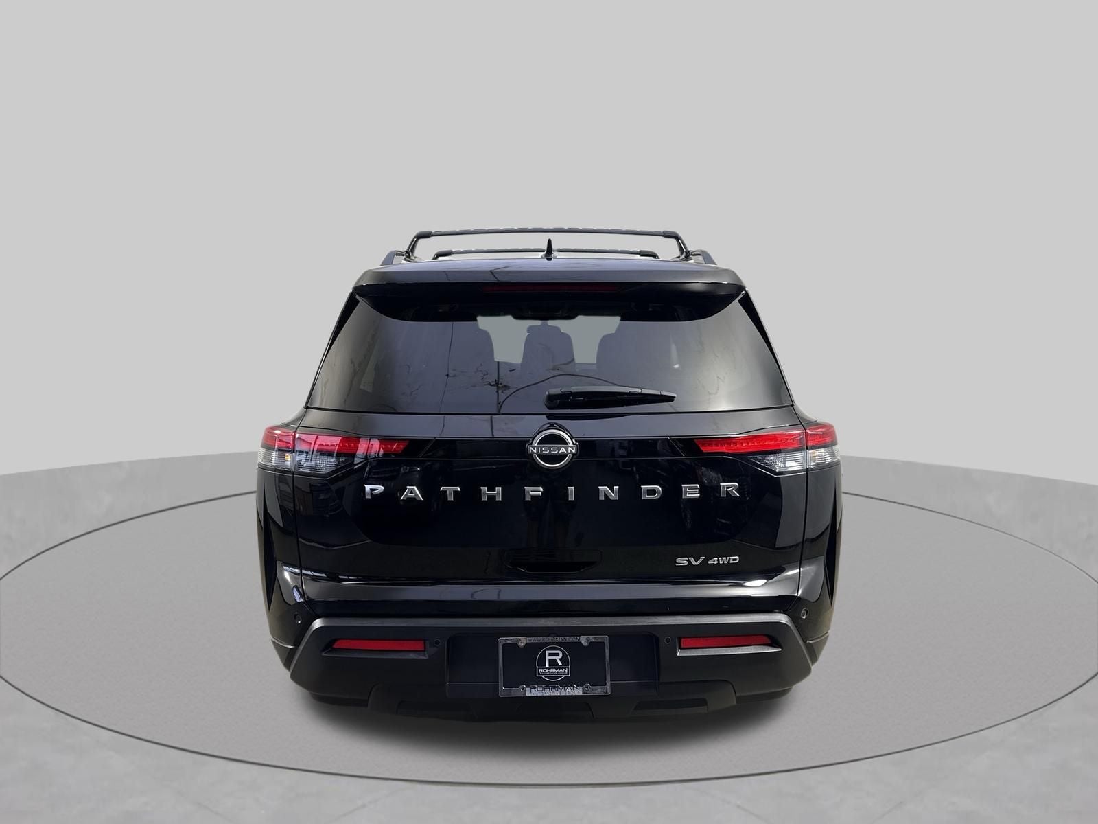 2024 Nissan Pathfinder SV