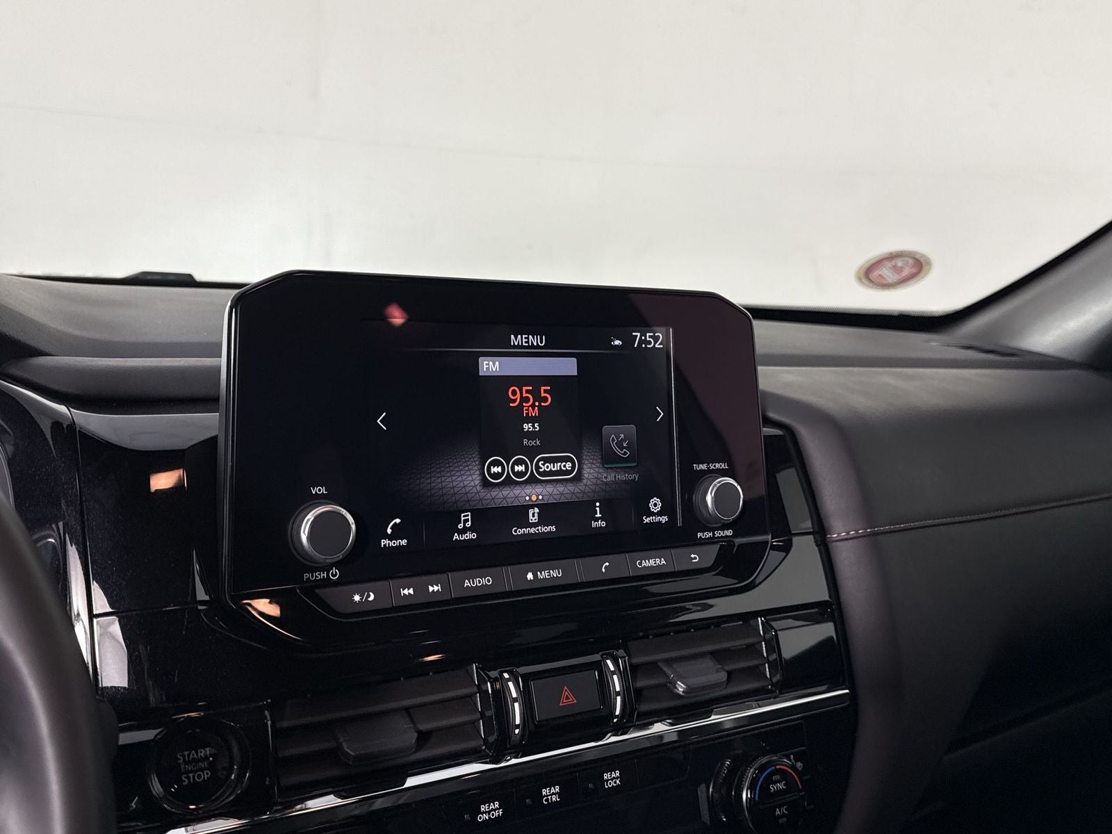 2025 Nissan Pathfinder Rock Creek
