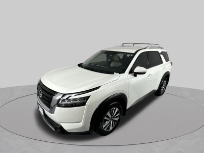 2022 Nissan Pathfinder SL 4WD