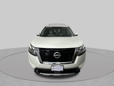 2022 Nissan Pathfinder SL 4WD