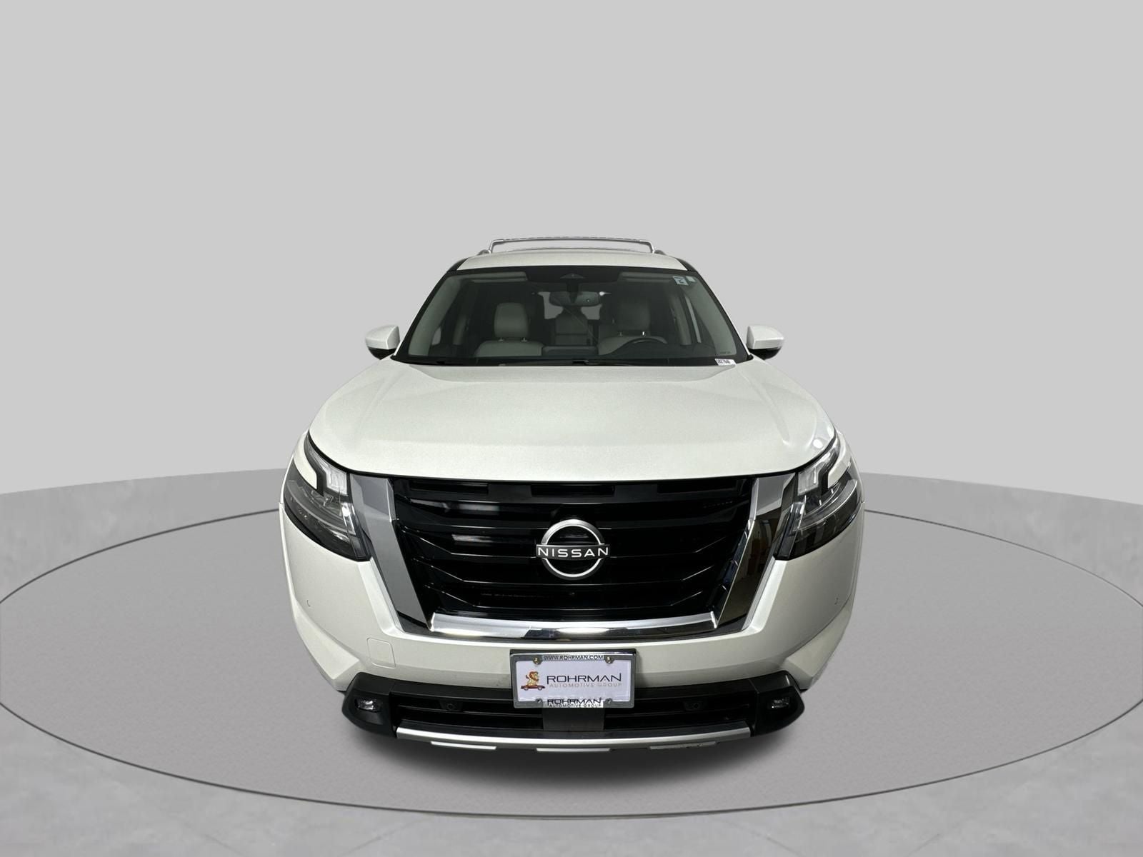 2022 Nissan Pathfinder SL 4WD