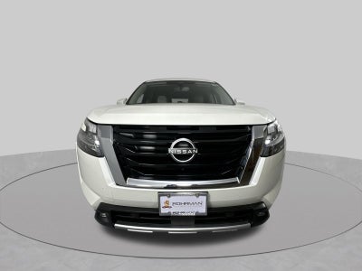 2022 Nissan Pathfinder SL 4WD