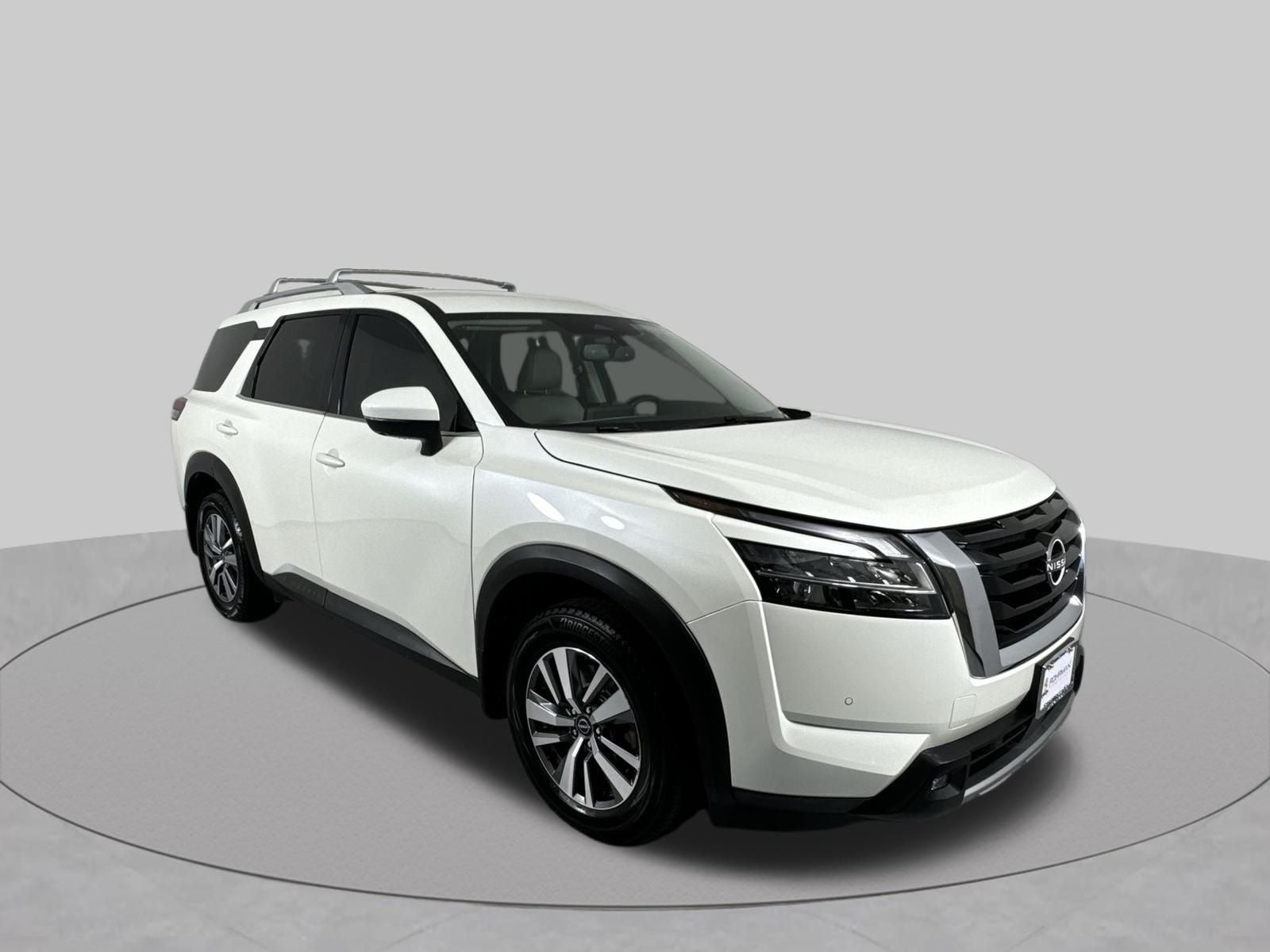 2022 Nissan Pathfinder SL 4WD