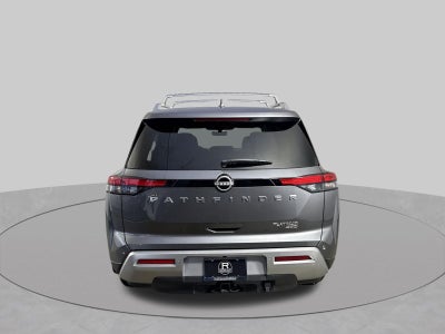 2025 Nissan Pathfinder Platinum