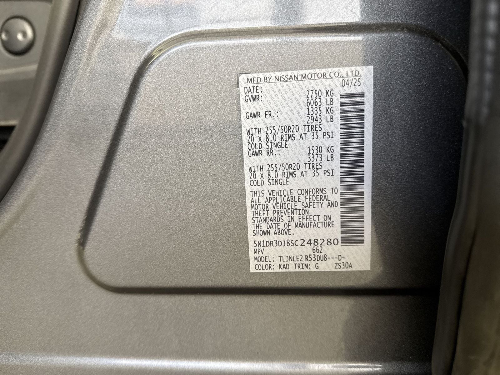 2025 Nissan Pathfinder Platinum
