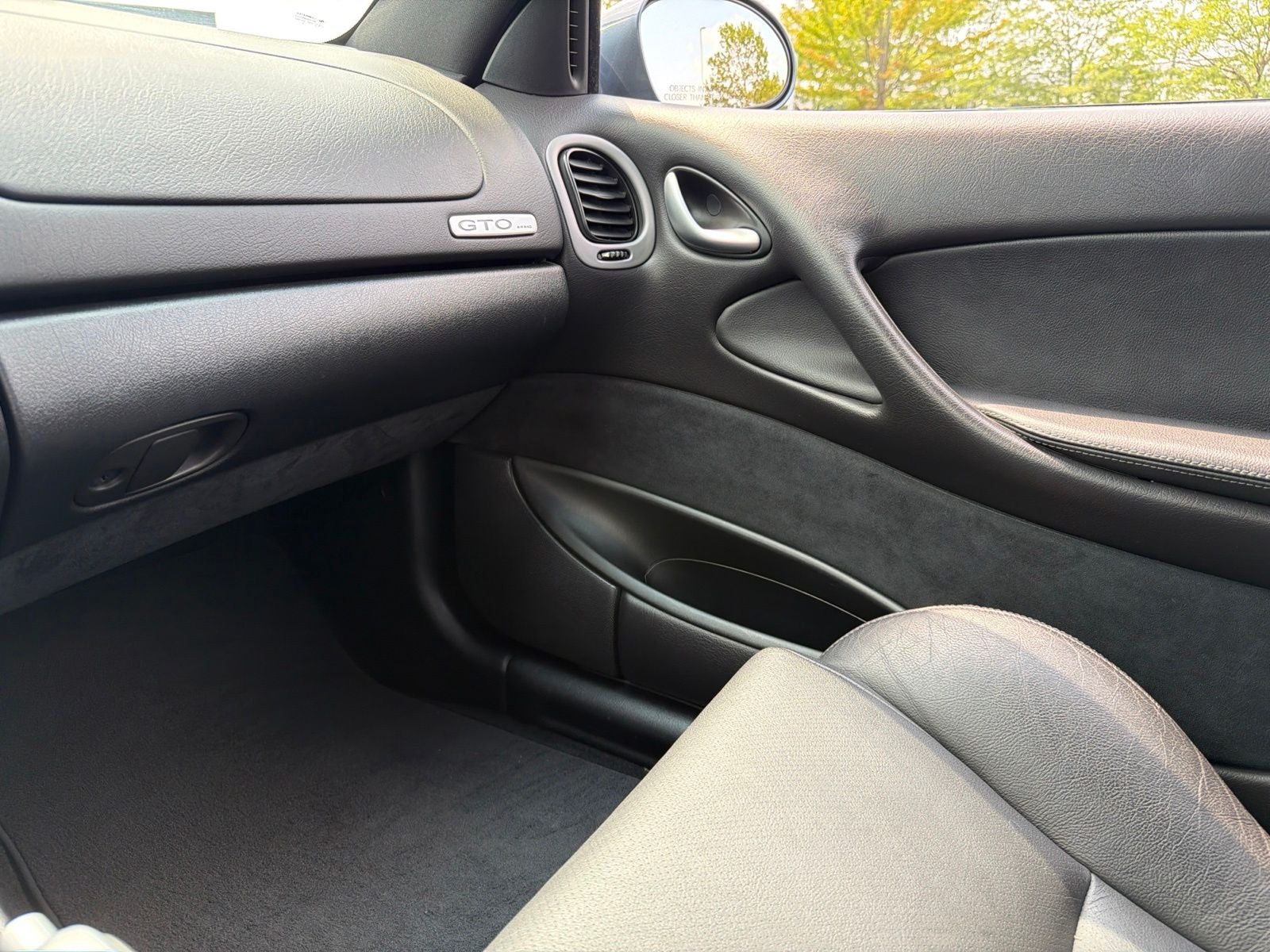 2005 Pontiac GTO Base