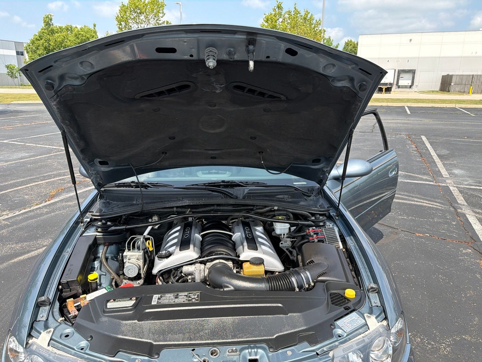 2005 Pontiac GTO Base